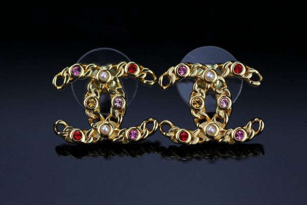 CL EARRINGS