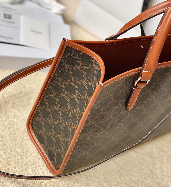 Ce**e mini horizontal cabas in triomphe canvas and calfskin