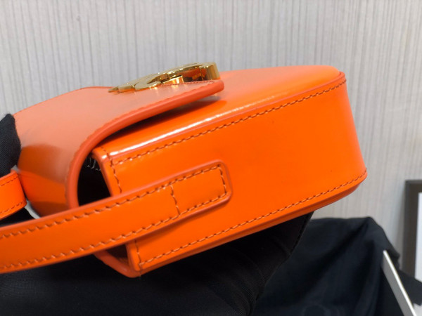 Ce**e triomphe shoulder bag