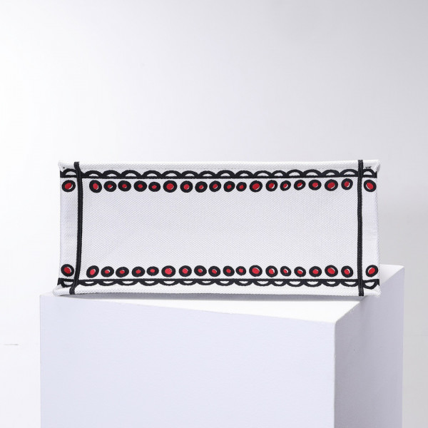 large D*or book tote