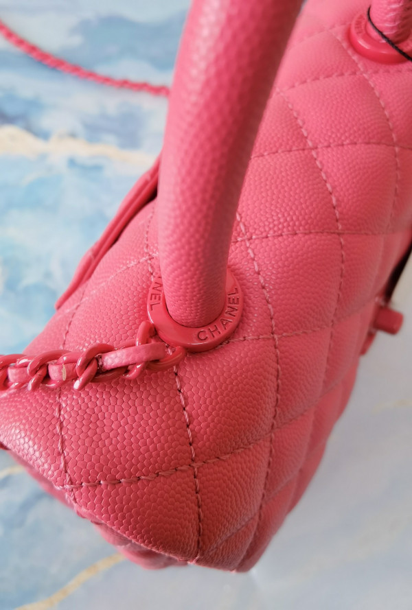 CL FLAP BAG WITH TOP HANDLE