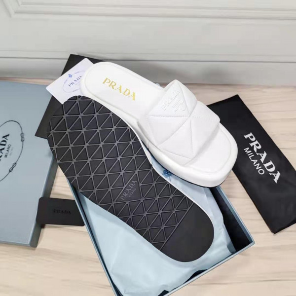 Pra*a nappa leather slides