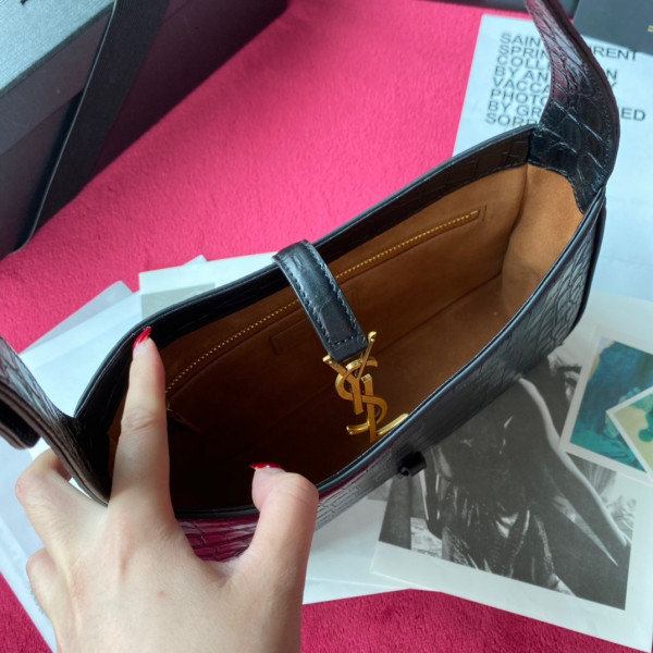 YSL LE 5 À 7 HOBO BAG