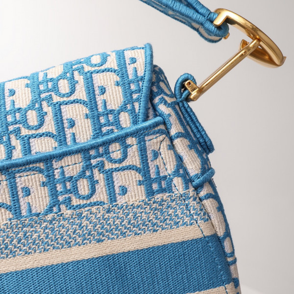 D*or saddle bag