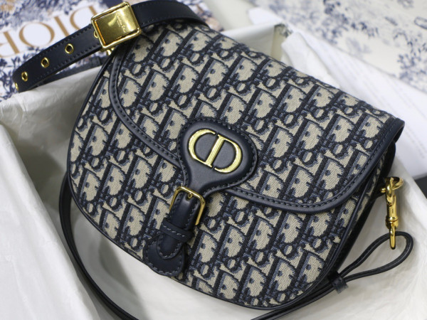 D*or bobby bag medium