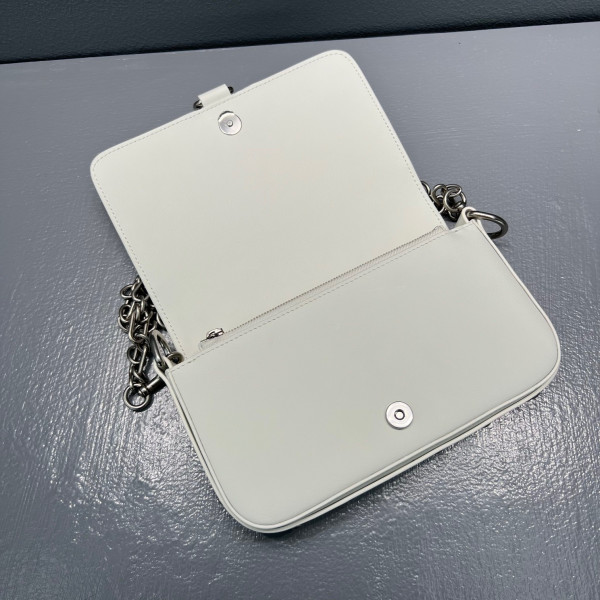 Ba*len*cia*ga bondage wallet with chain