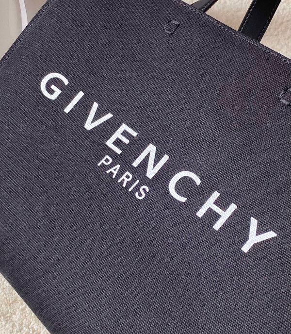 GIVENCHY TOTE BAG