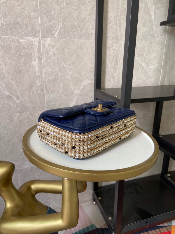 CL FLAP BAG