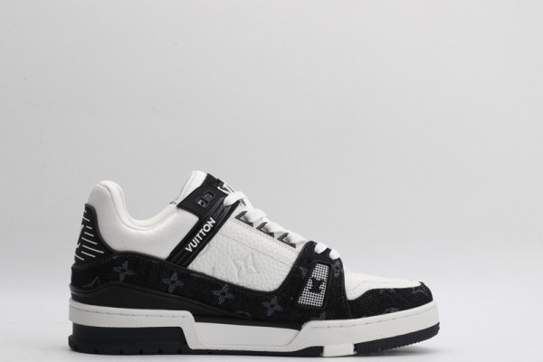 l**is V*t*n trainer sneaker