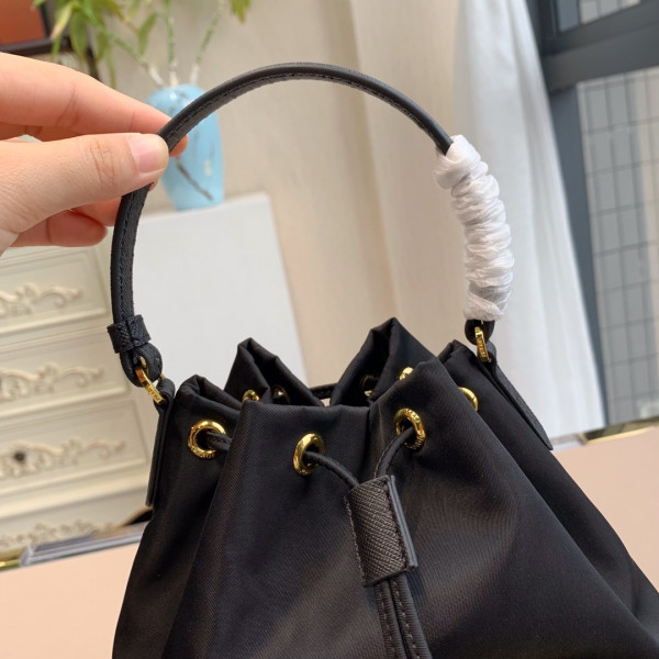 Pra*a duet re-nylon shoulder bag