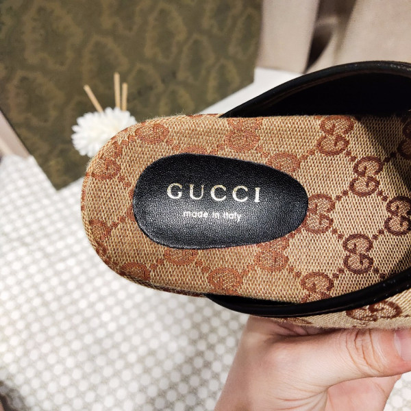 G*u*i gg multicolor platform sandal