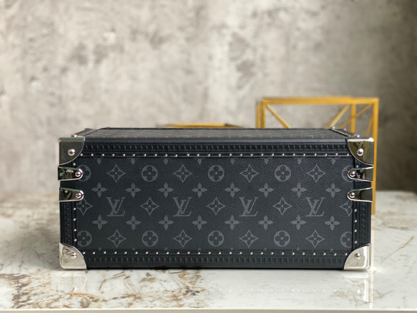 l**is V*t*n coffret accessoires