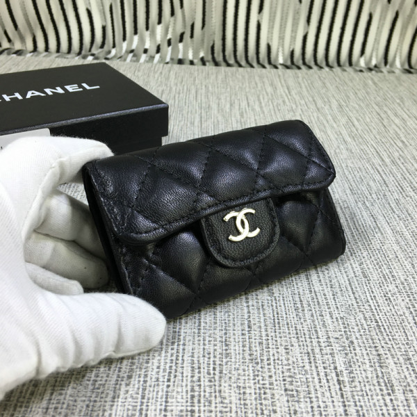 CL Lambskin Wallet Gold / Silver Hardare