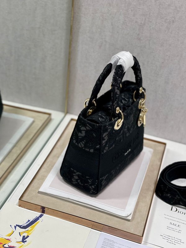 D*or lady d-lite bag