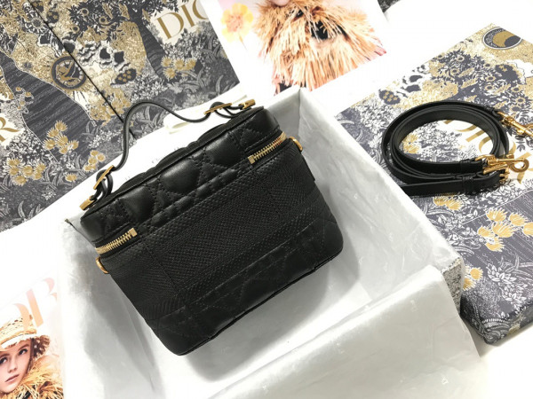 D*or small D*ortravel vanity case-18.5-13-10.5cm