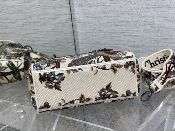 D*or medium lady d-lite bag