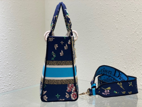 D*or medium lady d-lite bag