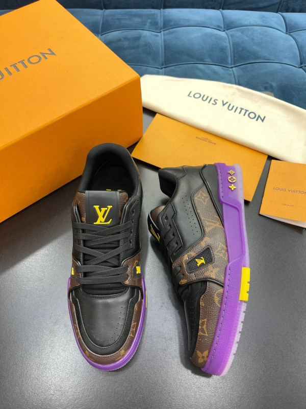 l**is V*t*n trainer sneaker