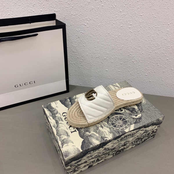 G*u*i leather espadrille sandal