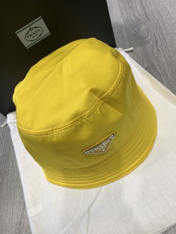 Pra*a nylon bucket hat