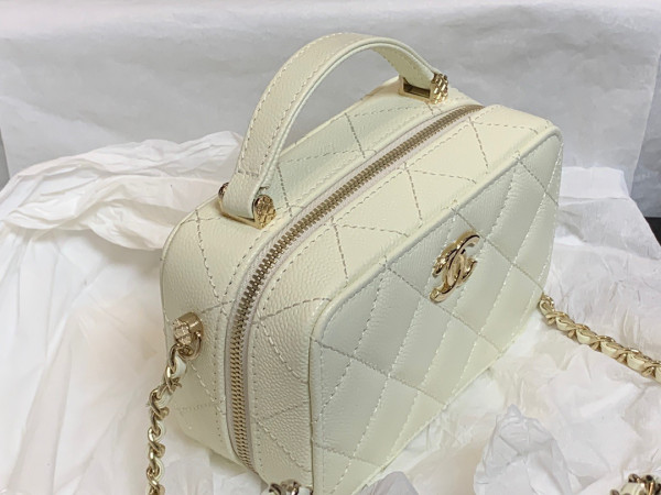 CL VANITY CASE