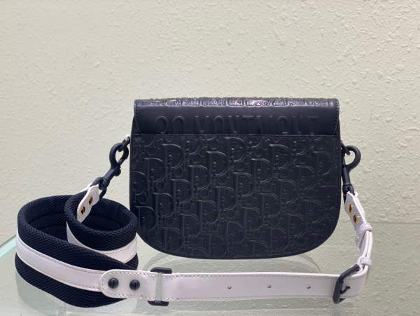 D*or bobby bag medium