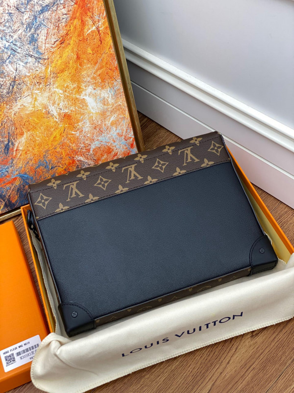 l**is V*t*n pochette voyage steamer