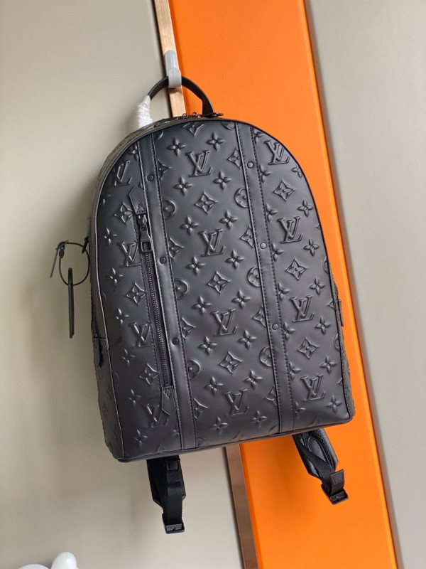 l**is V*t*n armand backpack
