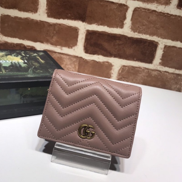 G*u*i gg marmont card case wallet