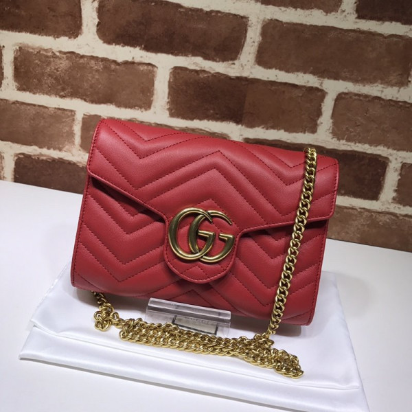 G*u*i gg marmont chain wallet