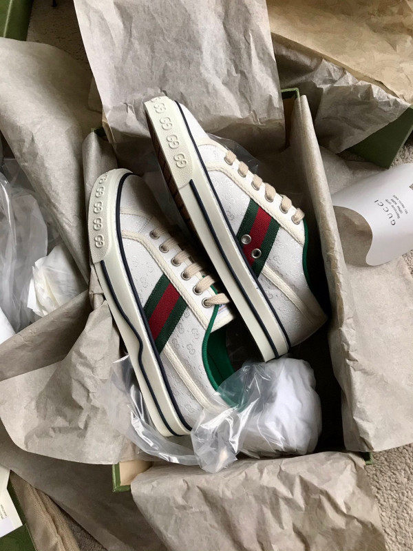 G*u*i tennis 1977 sneaker