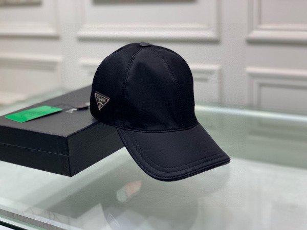 Pra*a hat