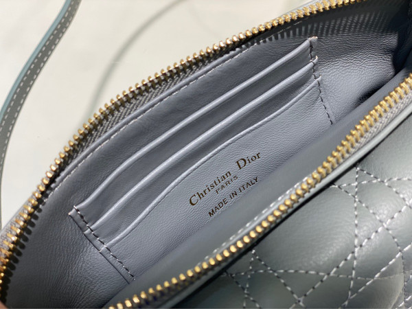 D*or caro pouch with chain