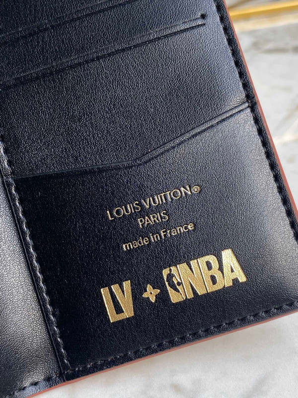 l**is V*t*n lvxnba pocket organizer