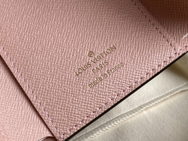 l**is V*t*n victorine wallet