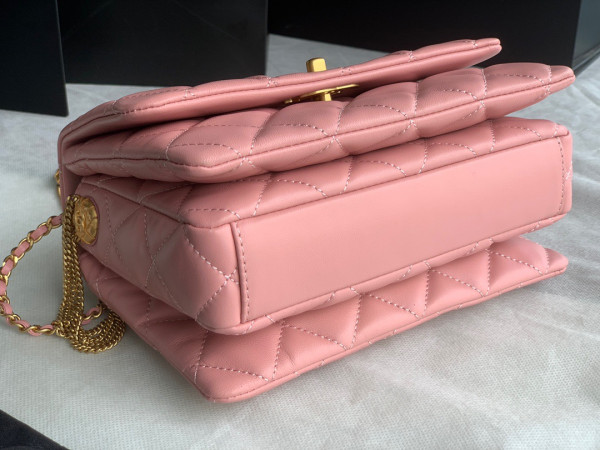 CL MINI FLAP BAG
