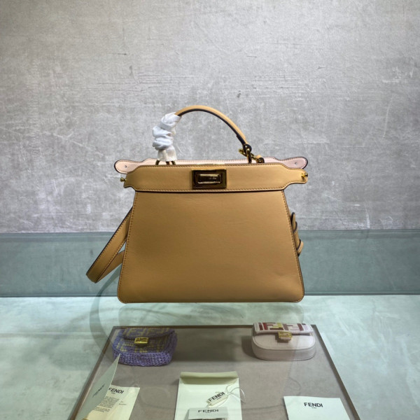 F**di peekaboo iseeu small-27x21x11cm