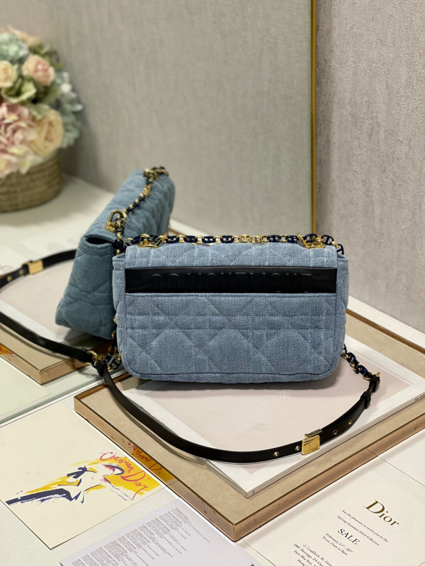 D*or medium D*or caro bag