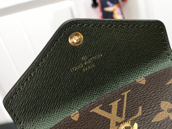 l**is V*t*n felicie strap & go