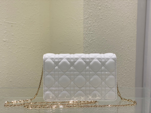 D*or lady D*or chain pouch