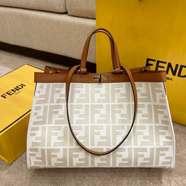 F**di peekaboo x-tote