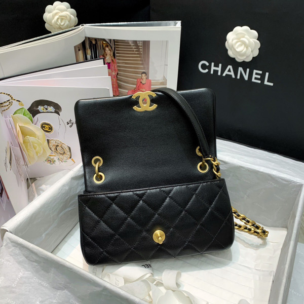 CL FLAP BAG