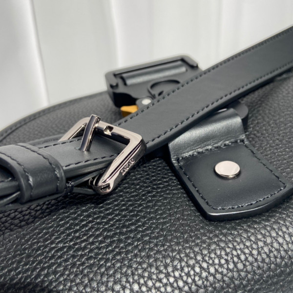 D*or gallop messenger bag