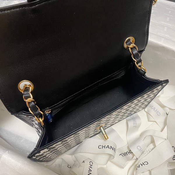 CL FLAP BAG