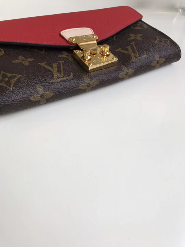 l**is V*t*n pallas wallet
