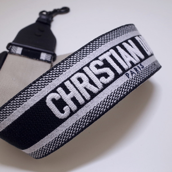 D*or strap