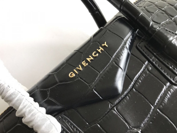 GIVENCHY ANTIGONA MINI/SMALL/MEDIUM