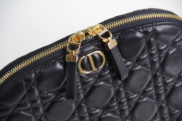 D*or caro beauty pouch