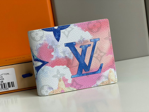 l**is V*t*n multiple wallet