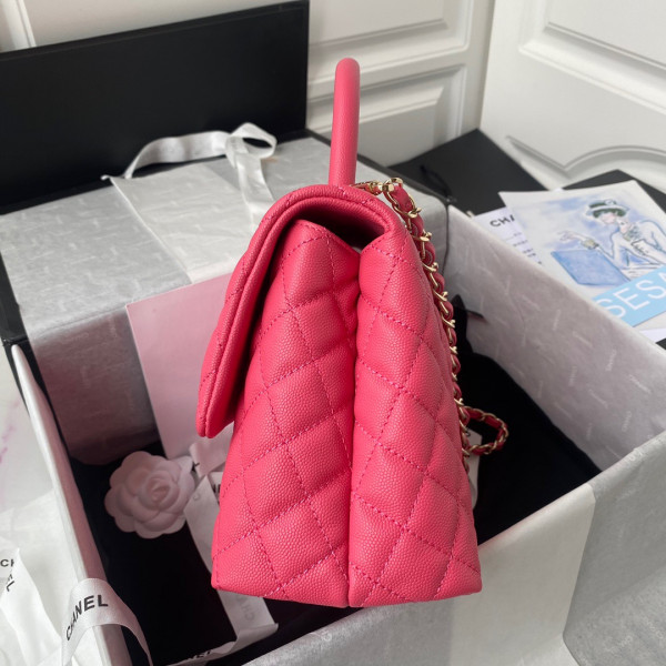 CL LARGE FLAP BAG WITH TOP HANDLE